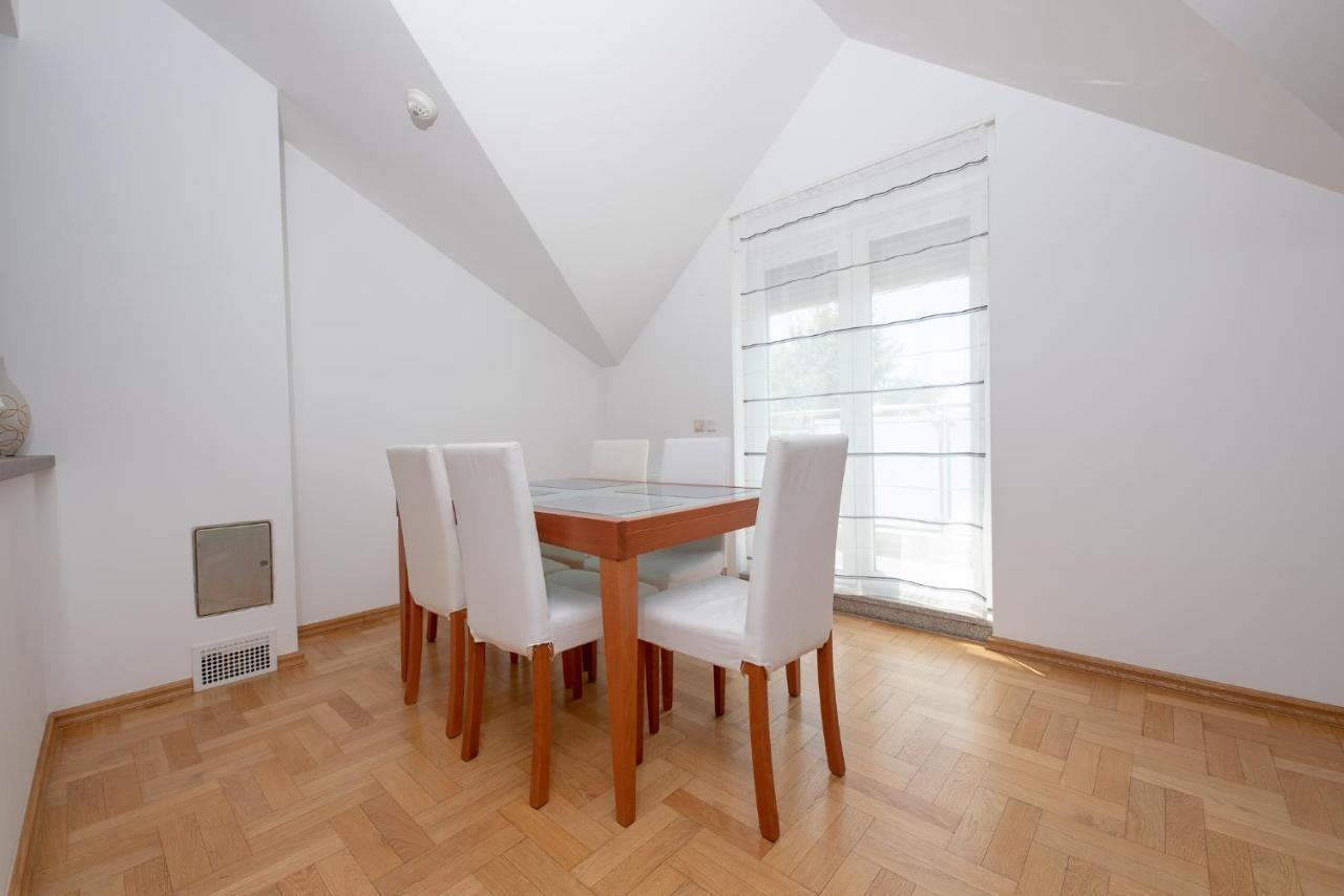Apartmani Spoljar Zupanja Ngoại thất bức ảnh