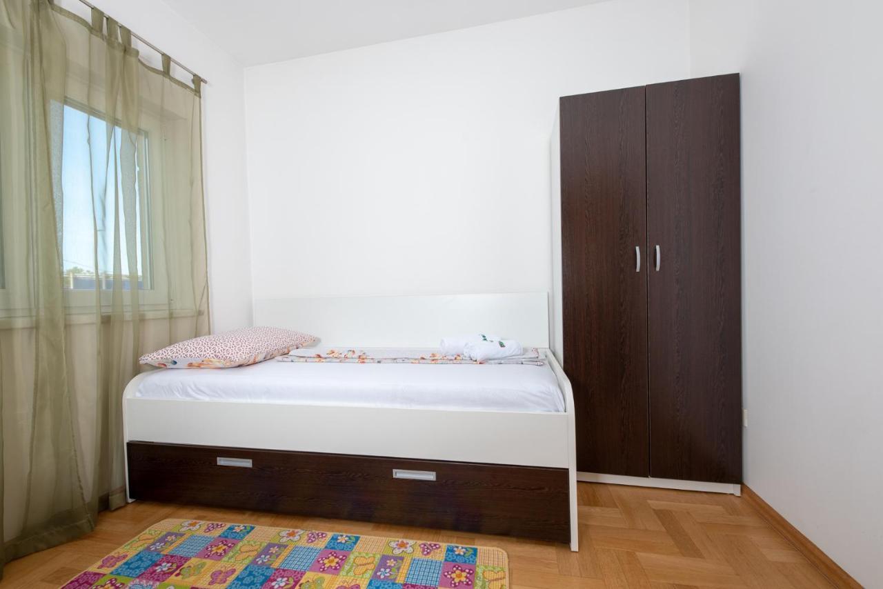 Apartmani Spoljar Zupanja Ngoại thất bức ảnh