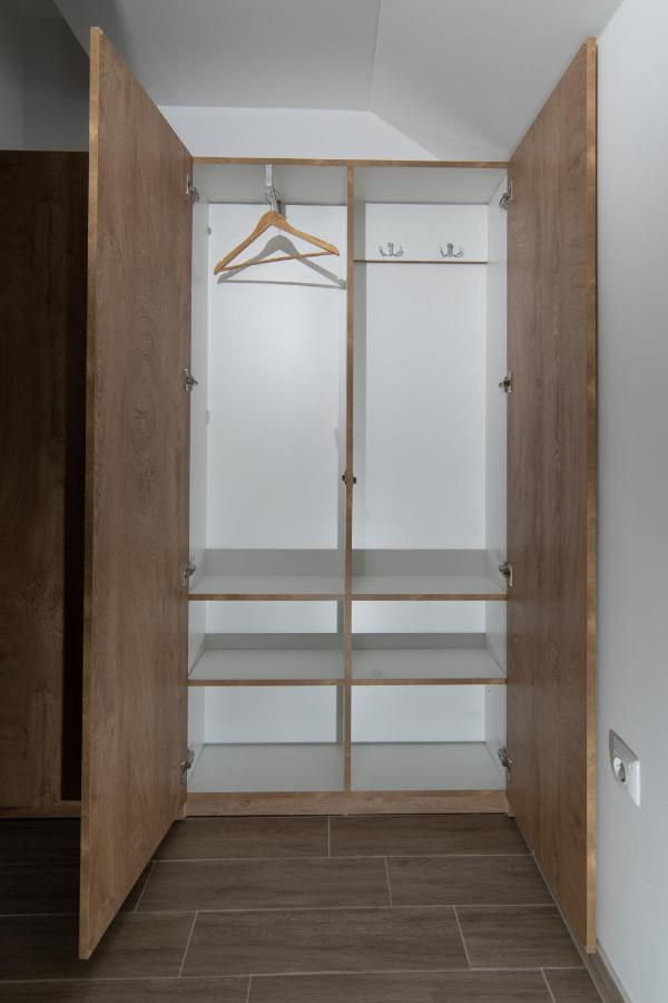 Apartmani Spoljar Zupanja Ngoại thất bức ảnh