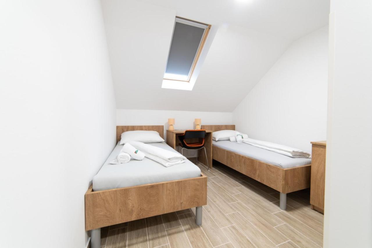 Apartmani Spoljar Zupanja Ngoại thất bức ảnh