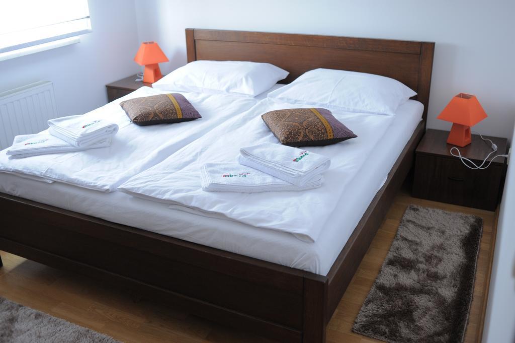 Apartmani Spoljar Zupanja Ngoại thất bức ảnh