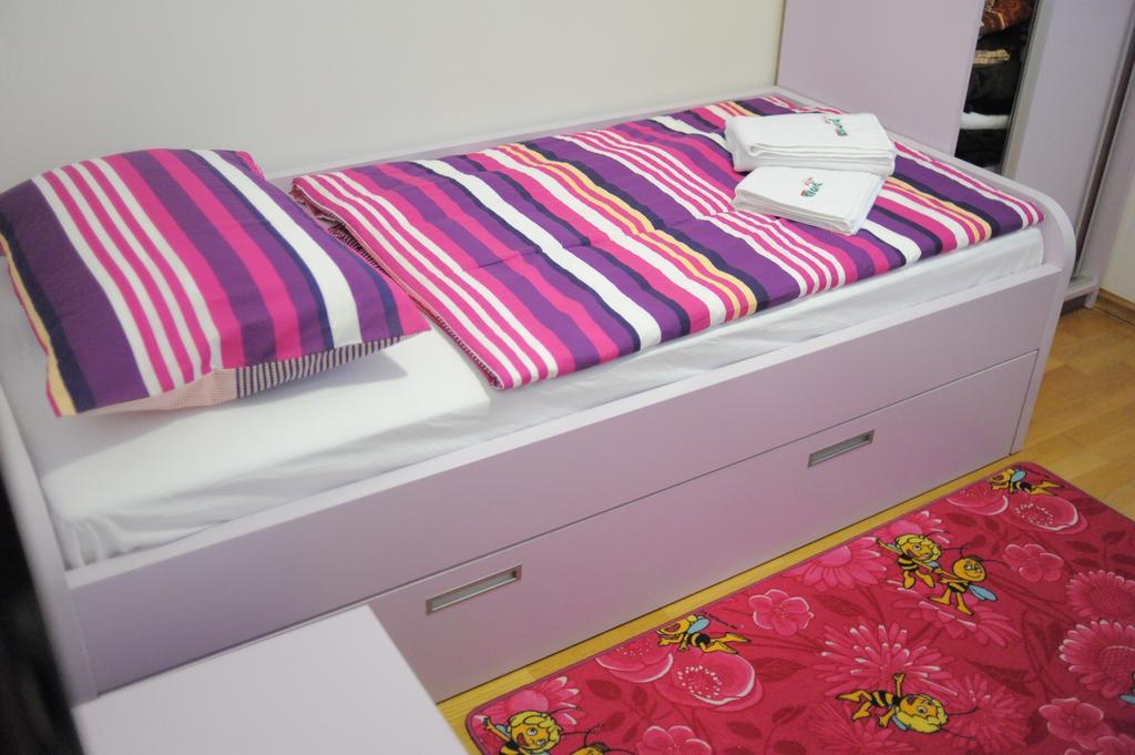 Apartmani Spoljar Zupanja Ngoại thất bức ảnh