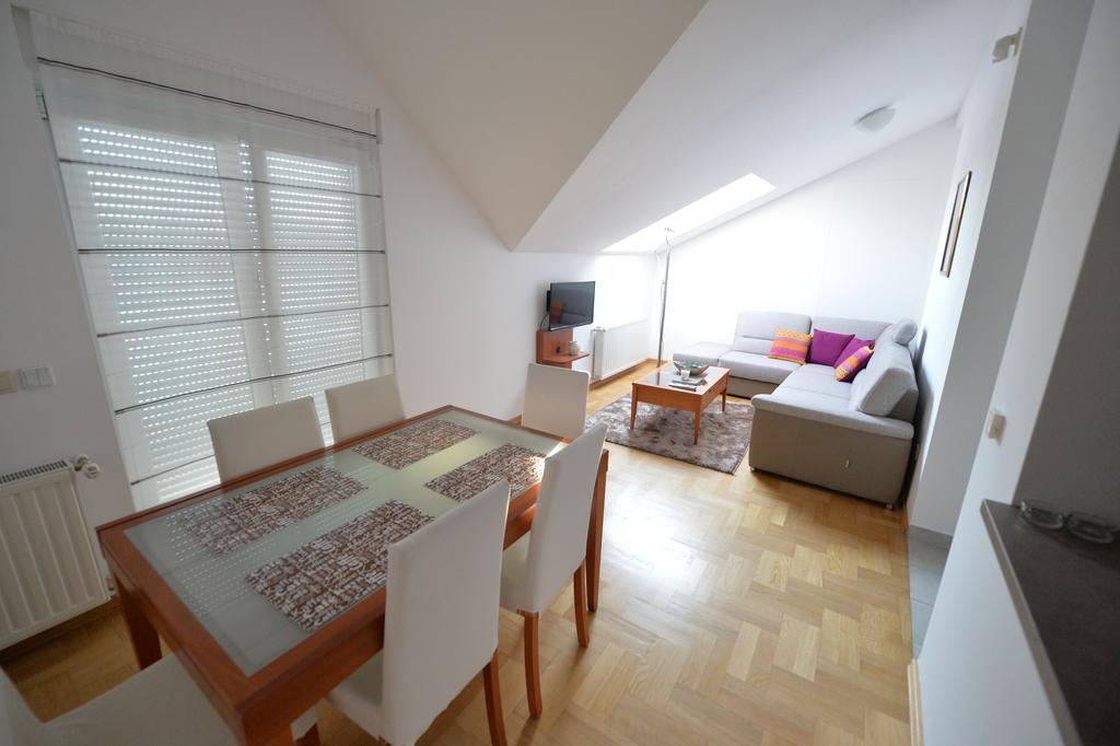 Apartmani Spoljar Zupanja Ngoại thất bức ảnh