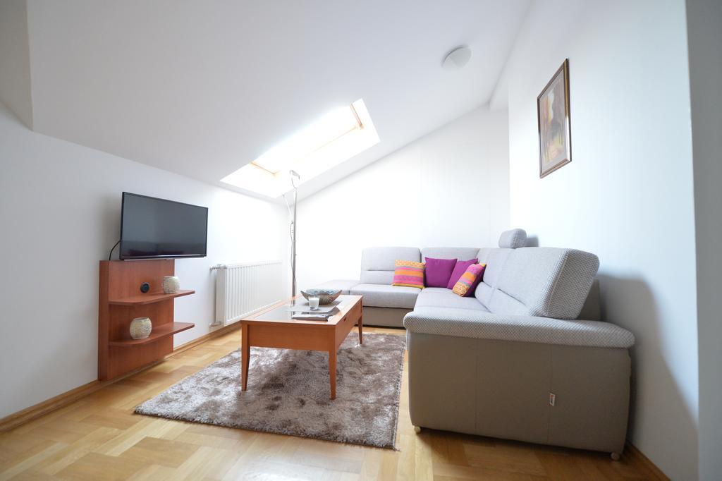 Apartmani Spoljar Zupanja Ngoại thất bức ảnh