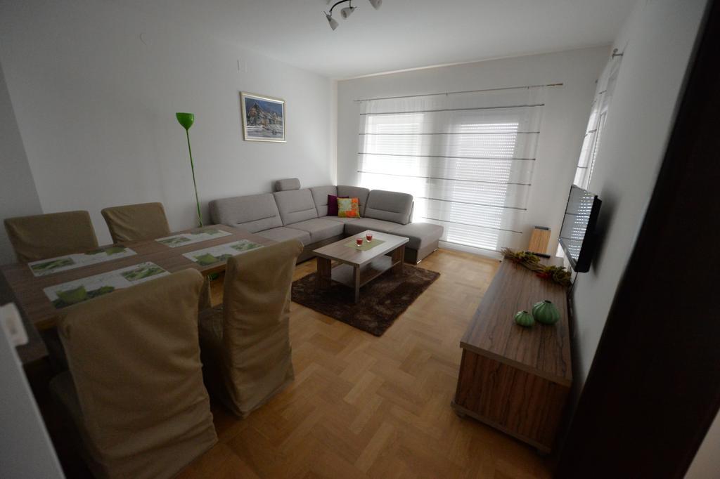 Apartmani Spoljar Zupanja Ngoại thất bức ảnh